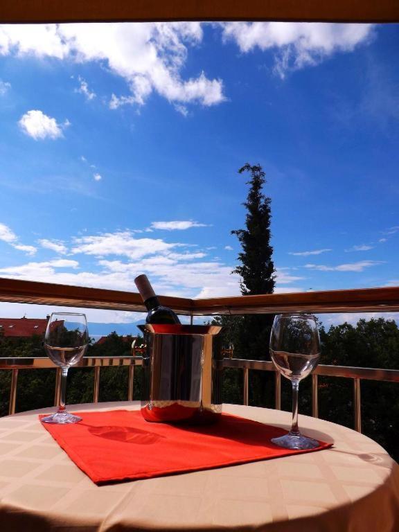 B&B Pansion Vago Malinska Exterior photo