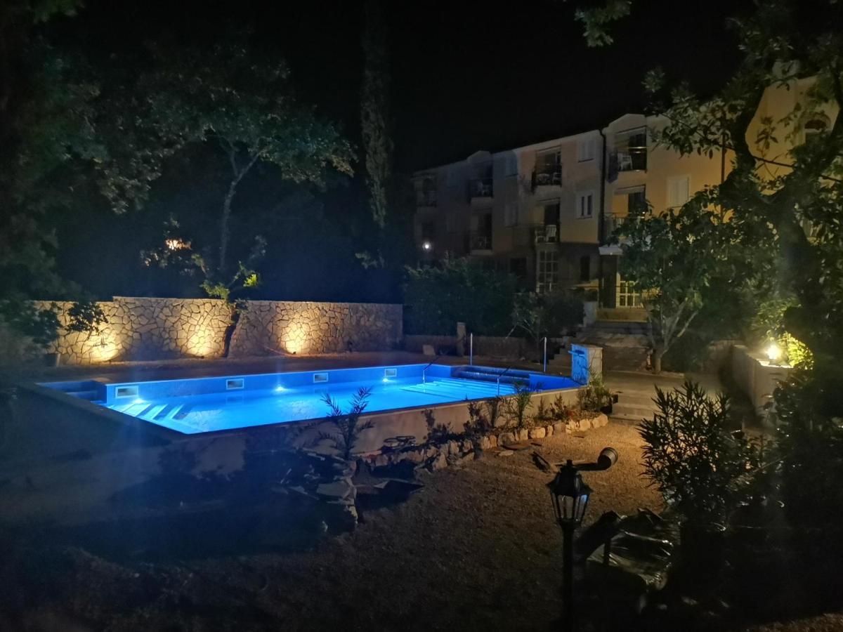 B&B Pansion Vago Malinska Exterior photo