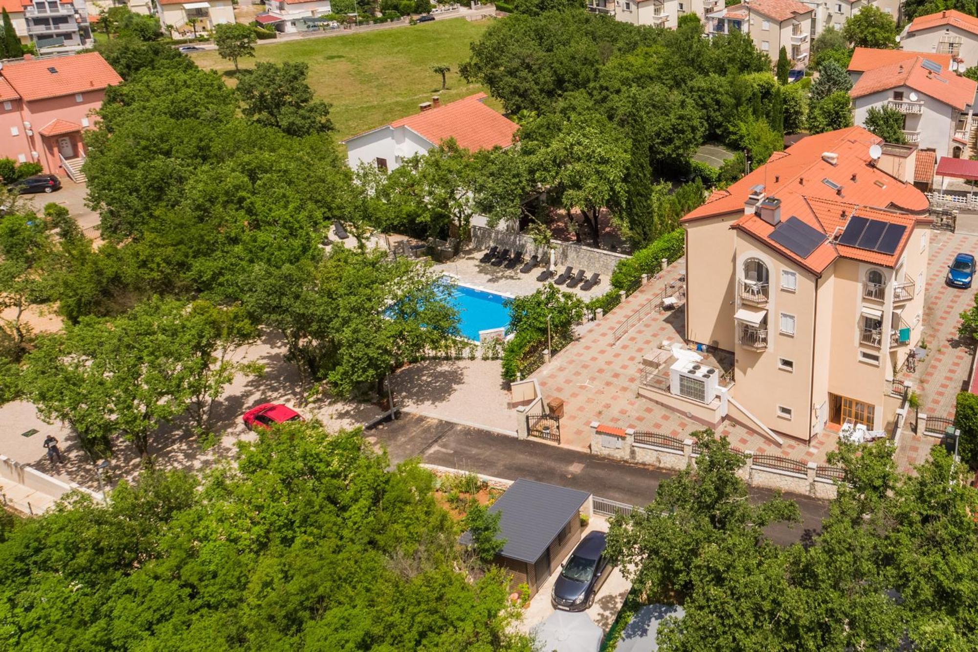 B&B Pansion Vago Malinska Exterior photo